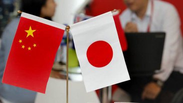 日本政府11年來首稱經(jīng)濟(jì)形勢(shì)“惡化”
